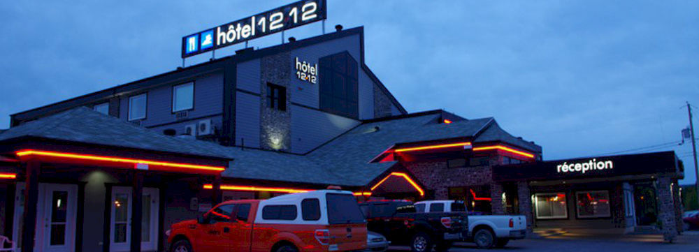 Hotel-Motel 1212 Degelis Luaran gambar